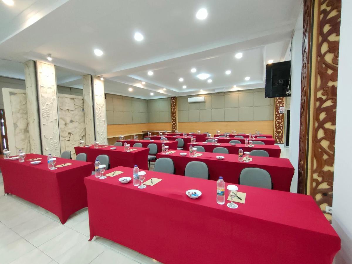 Golden Ganesha Hotel Yogyakarta By Ecommerceloka Gondowulung Zewnętrze zdjęcie